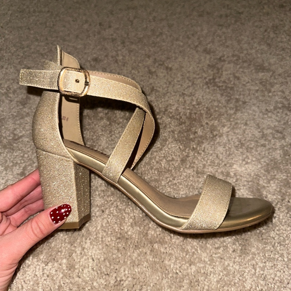 IDIFU Gold Strappy Heels - Picture 3 of 5